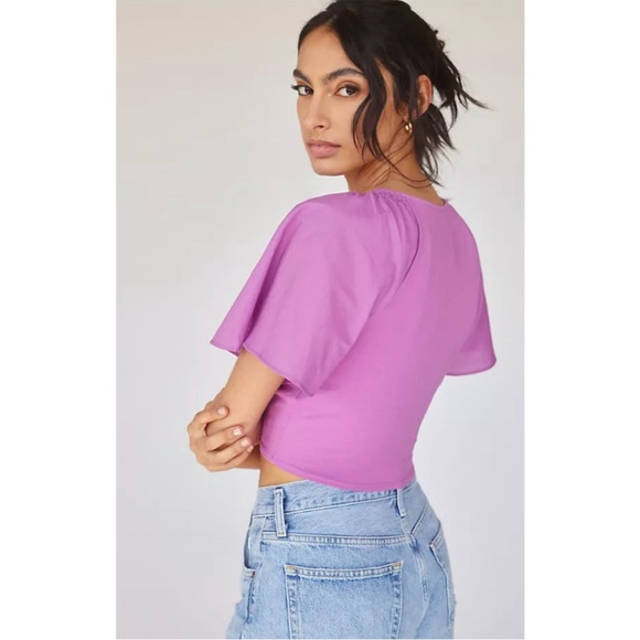 NWT Anthropologie Maeve Flutter Sleeve Ruched Crop Top Magenta - Picture 3 of 9